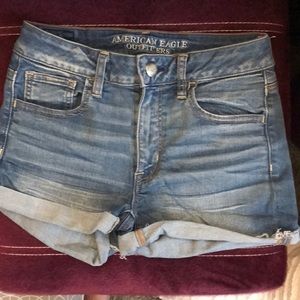 American Eagle High-Rise Shortie shorts